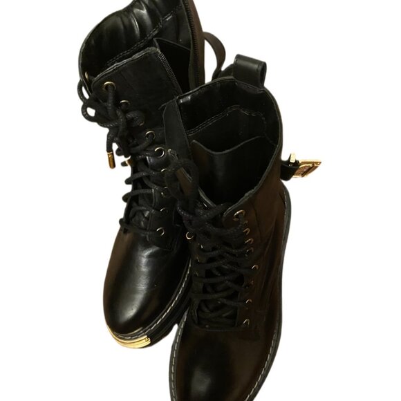 Brand Carvela Boot Sz.40..MADE IN INDIA Blk.Leather - Picture 13 of 13